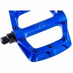 DMR V8 Pedal -BIKES shop 798291a3 f4e0 4f27 9e69 a672011fee9b 4000x1375