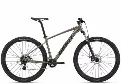 BIKES shop 6 Giant Talon 4 29 2022 - Metal