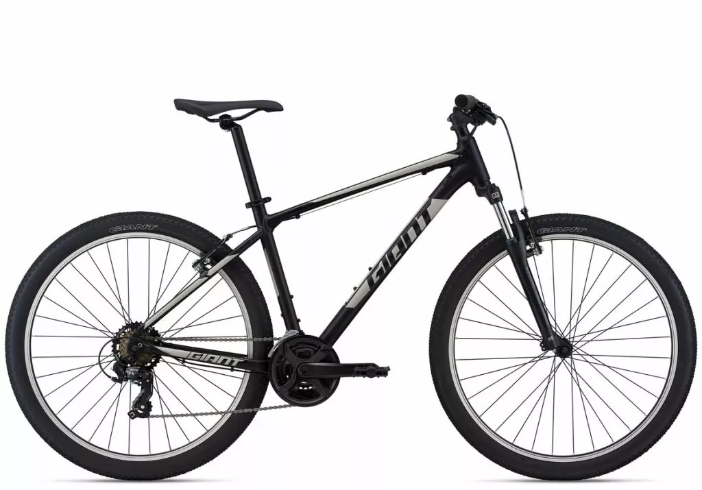 Giant ATX 2022 26 - Matte Black 3 Giant ATX 2022 26 - Matte Black