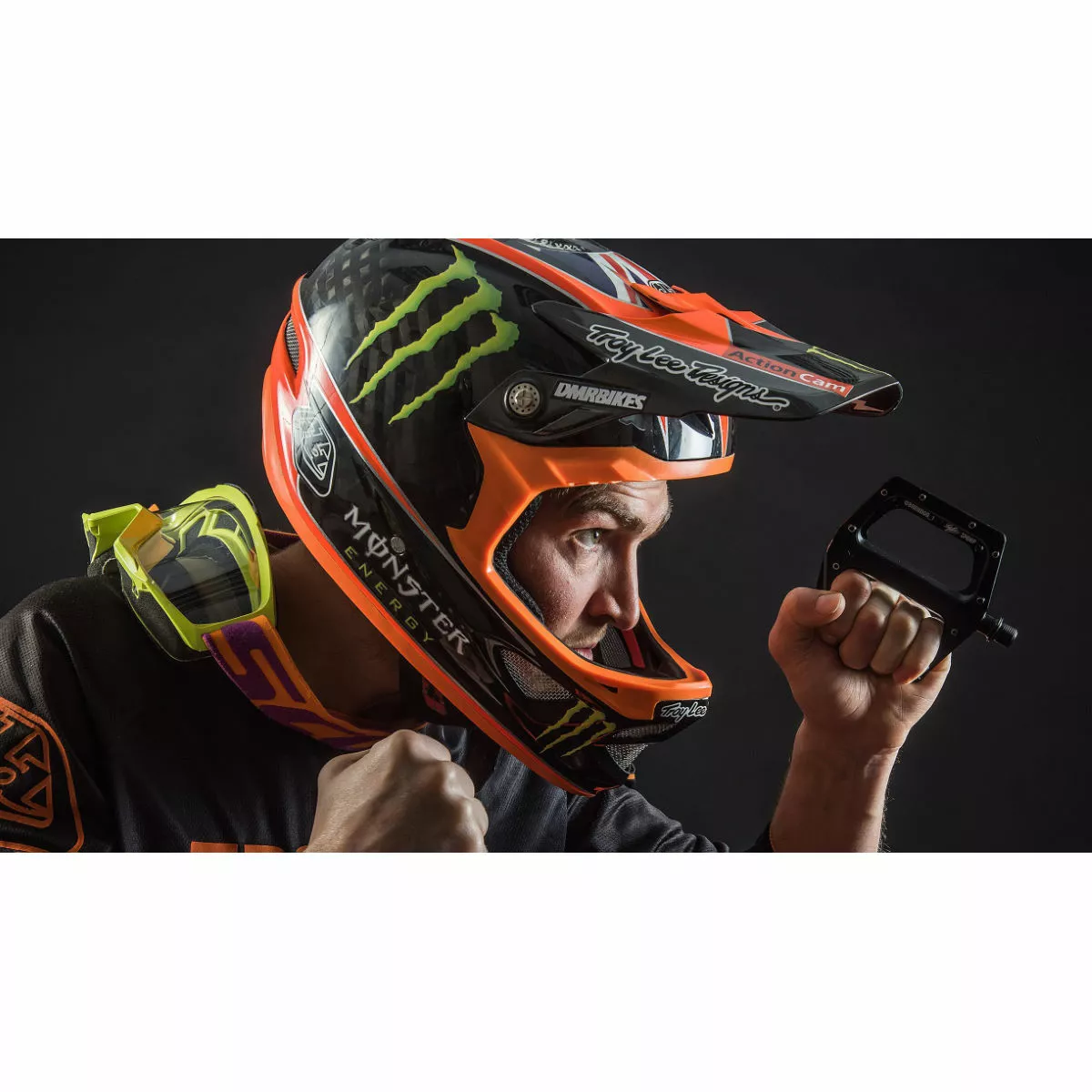 DMR Vault V2 Brendog Signature Pedals 5 DMR Vault V2 Brendog Signature Pedals - Image 3